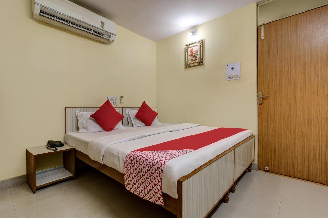 Oyo Hotel Satguru Jamshedpur Eksteriør bilde